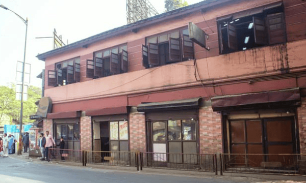 Supreme Court Rules In Favour Of Pune Eatery, Permits 'Burger King' Name Usage For Now Supreme Court Rules In Favour Of Pune Eatery, Permits 'Burger King' Name Usage For Now