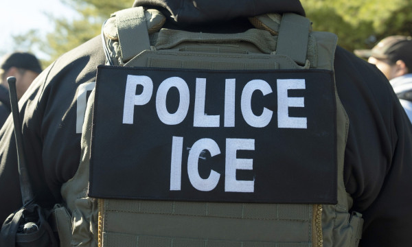 ICE Raid Reversals Sow Confusion Among U.S. Employers ICE Raid Reversals Sow Confusion Among U.S. Employers