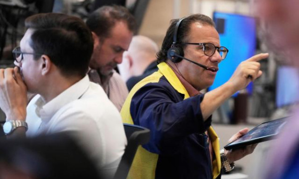 US stocks are stuck on pause as the countdown ticks to a decision by the Federal Reserve US stocks are stuck on pause as the countdown ticks to a decision by the Federal Reserve