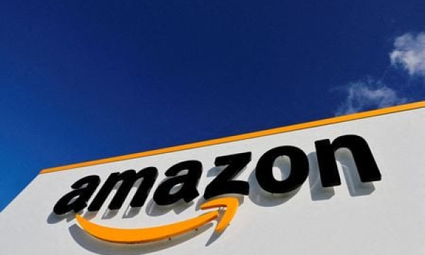 Amazon faces age discrimination suit after New Jersey worker claims he was called 'old man' and denied training Amazon faces age discrimination suit after New Jersey worker claims he was called 'old man' and denied training