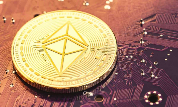 Ethereum Faces a Pivotal Moment: Could ETH Drop to $1,250? Ethereum Faces a Pivotal Moment: Could ETH Drop to $1,250?