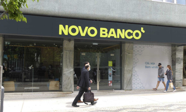 France's BPCE Buys Novo Banco in $7.4 Billion Deal France's BPCE Buys Novo Banco in $7.4 Billion Deal