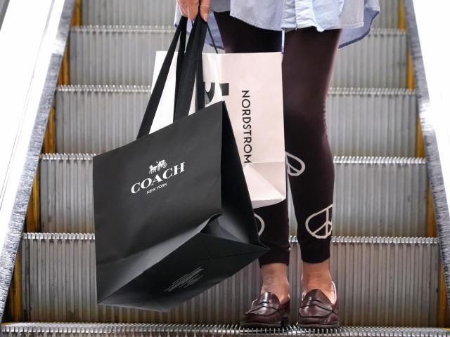 Wealthier Americans are driving retail spending and powering US economy