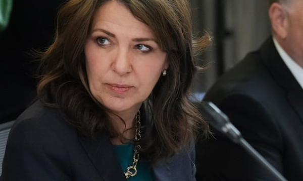 Alberta Premier Plans Separation Referendum Alberta Premier Plans Separation Referendum