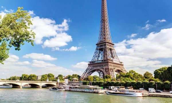 France’s Holiday Cut Plan Offers Little Economic Lift France’s Holiday Cut Plan Offers Little Economic Lift