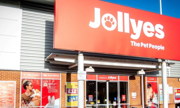 Jollyes continues to sink into the red despite sales surge Jollyes continues to sink into the red despite sales surge
