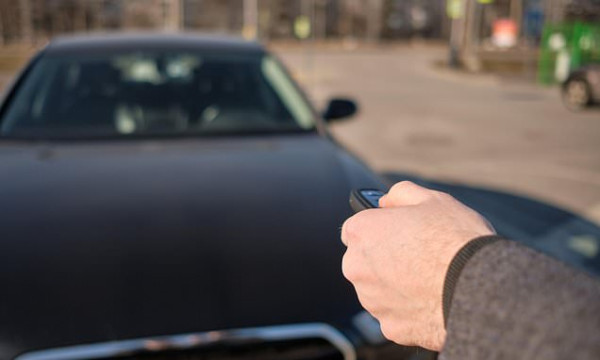 Criminals with devices used in 40% of car thefts face up to five... Criminals with devices used in 40% of car thefts face up to five...