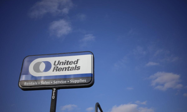 H&E pone fin al acuerdo con United Rentals para aceptar la oferta de Herc. H&E pone fin al acuerdo con United Rentals para aceptar la oferta de Herc.