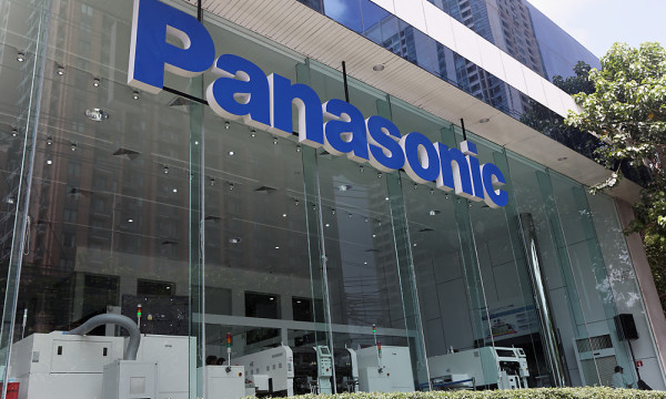 Panasonic Cuts 10,000 Jobs as Profits Drop Amid Global Slowdown Panasonic Cuts 10,000 Jobs as Profits Drop Amid Global Slowdown