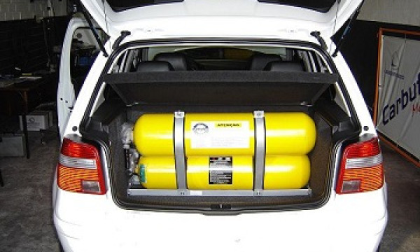 Govt adopts 88 safety standards for CNG vehicles Govt adopts 88 safety standards for CNG vehicles