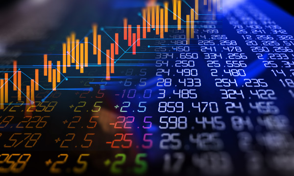 US Stocks Edge Up, Ending Quiet Week Before US-China Talks US Stocks Edge Up, Ending Quiet Week Before US-China Talks