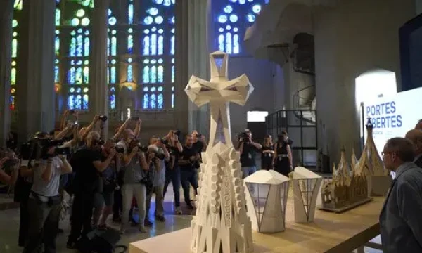 Barcelona's Sagrada Familia is ready to raise its highest tower and become Europe's tallest church Barcelona's Sagrada Familia is ready to raise its highest tower and become Europe's tallest church