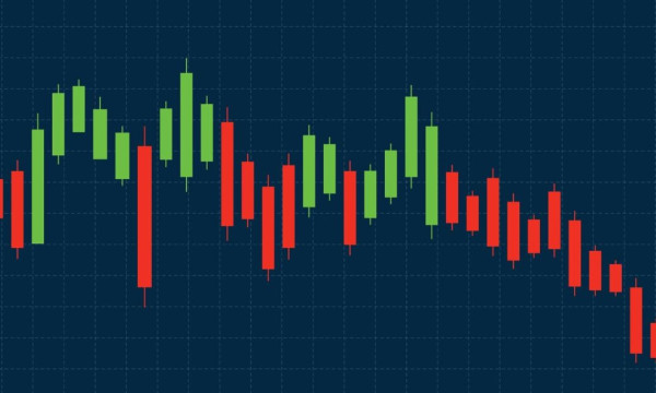 XRP Price at Critical Juncture After 17% Monthly Drop, Key Support at $2.70 Under Pressure XRP Price at Critical Juncture After 17% Monthly Drop, Key Support at $2.70 Under Pressure